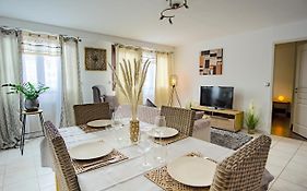 Superbe appartement avec parking gratuit sur place
